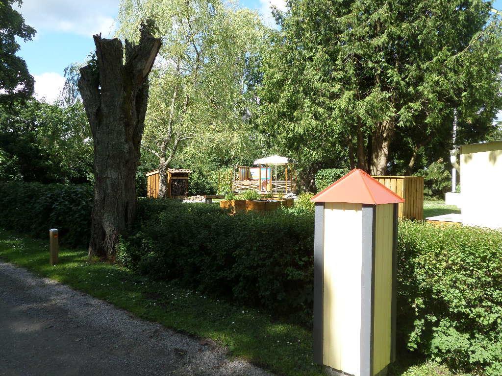 Skogis Bed&Breakfast Katrineholm Exterior foto